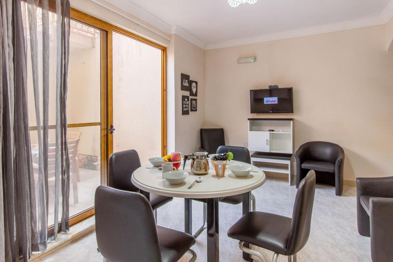 Pool & Sea Merill Apartments Mellieħa Εξωτερικό φωτογραφία