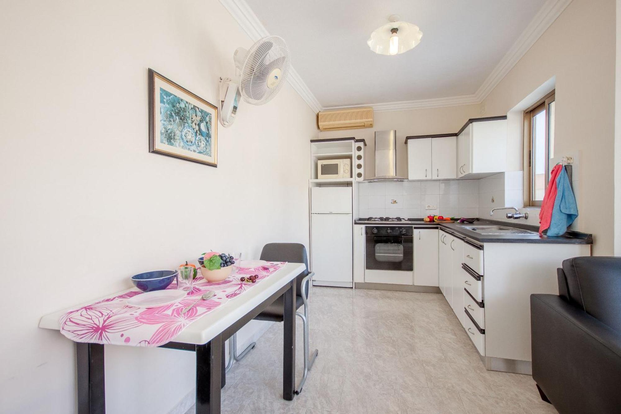 Pool & Sea Merill Apartments Mellieħa Δωμάτιο φωτογραφία