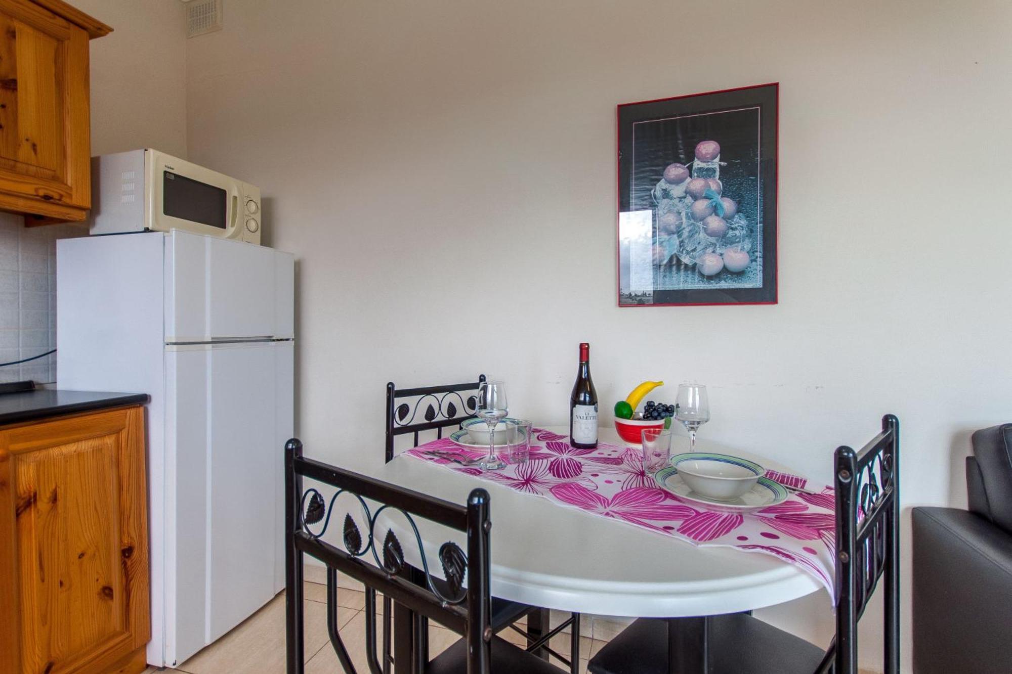 Pool & Sea Merill Apartments Mellieħa Δωμάτιο φωτογραφία